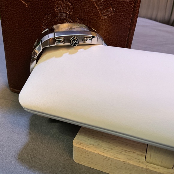 Beautiful Chronograph Faconnable Mezza Luna XL in Stainless Steel - Picture 3 of 7